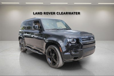 2026 Land Rover Defender 110 X-Dynamic SE