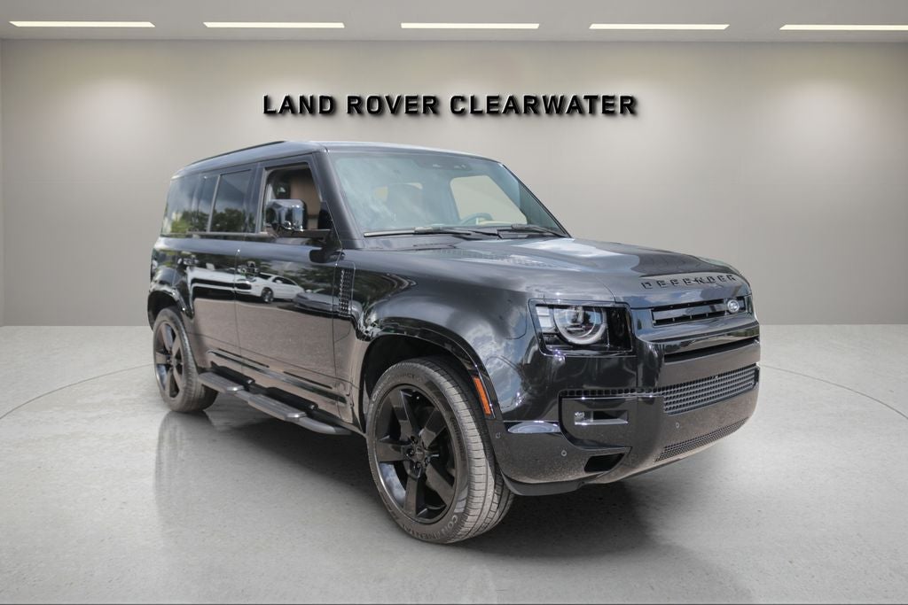 2026 Land Rover Defender 110 X-Dynamic SE