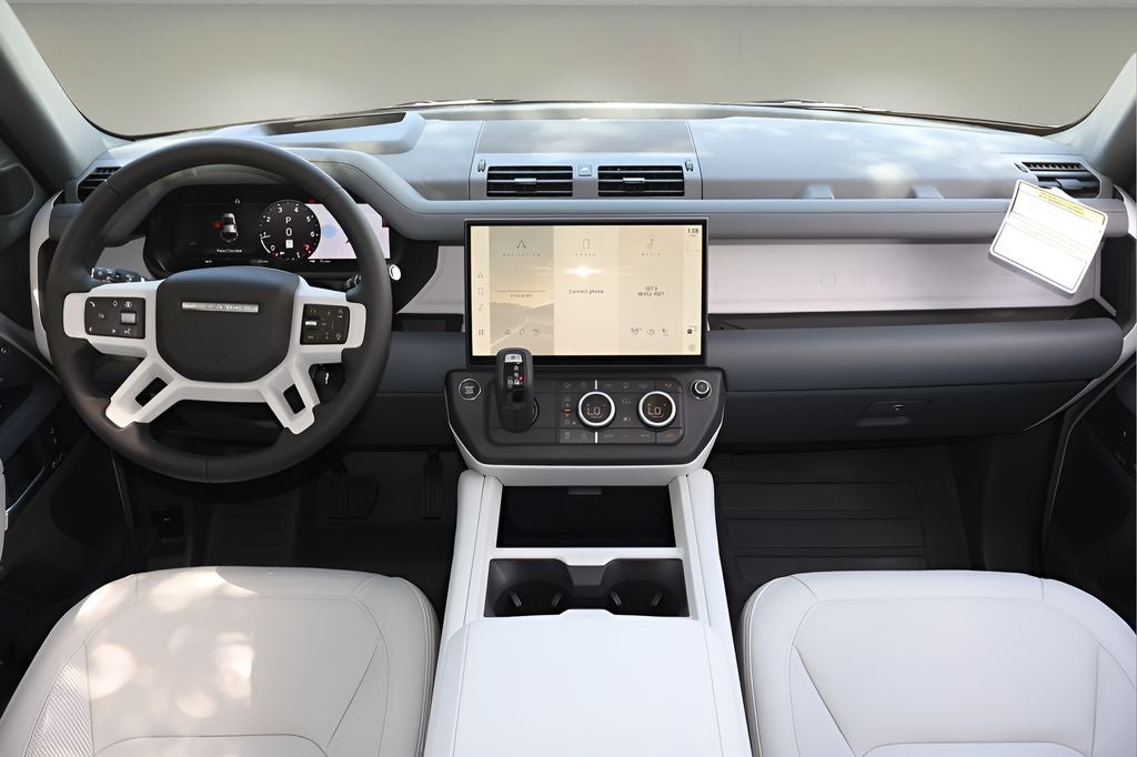 2026 Land Rover Defender 110 X-Dynamic SE