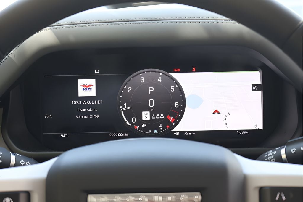 2026 Land Rover Defender 110 X-Dynamic SE