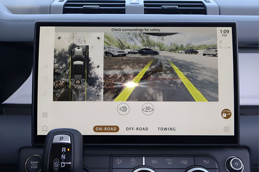 2026 Land Rover Defender 110 X-Dynamic SE