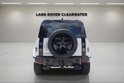 2026 Land Rover Defender 110 X-Dynamic SE
