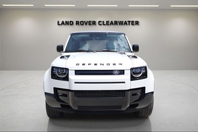 2026 Land Rover Defender 110 X-Dynamic SE