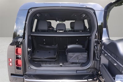 2025 Land Rover Defender 110 X-Dynamic SE