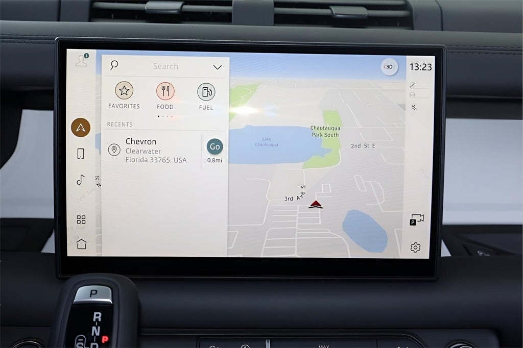 2025 Land Rover Defender 110 X-Dynamic SE