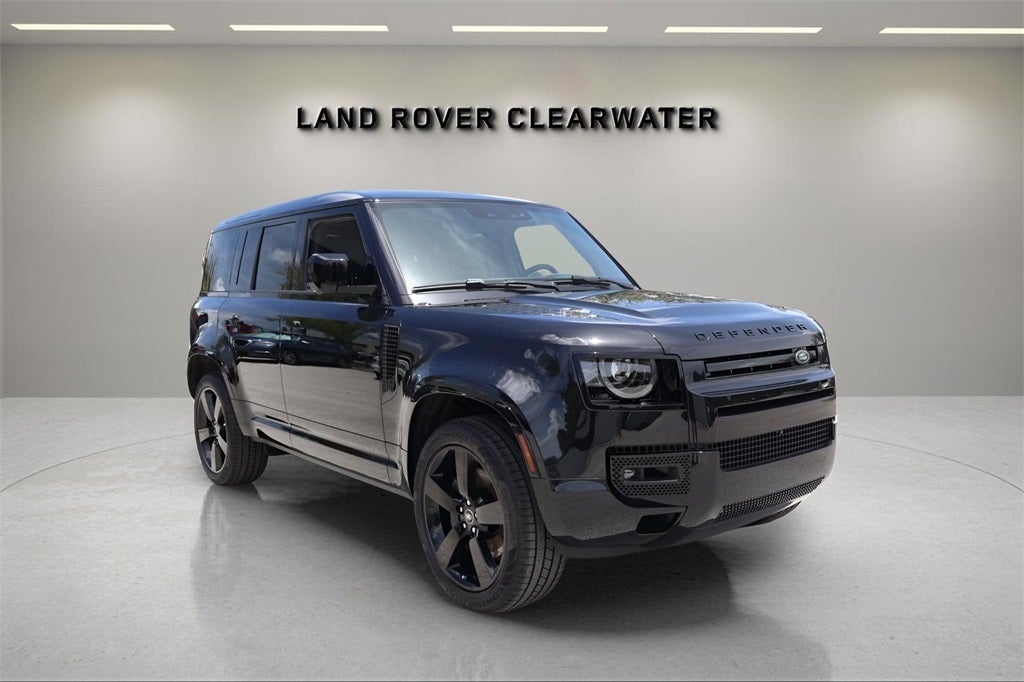 2025 Land Rover Defender 110 X-Dynamic SE