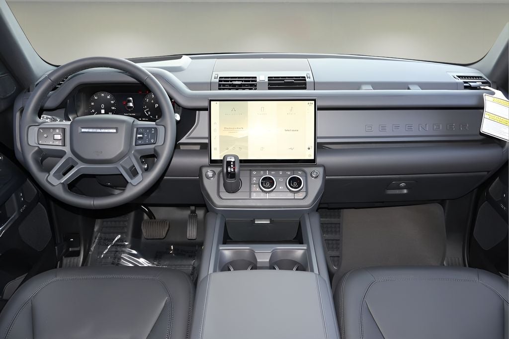 2026 Land Rover Defender 110 X-Dynamic SE