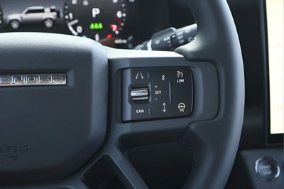 2026 Land Rover Defender 110 X-Dynamic SE