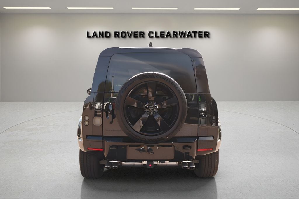 2026 Land Rover Defender 110 X-Dynamic SE