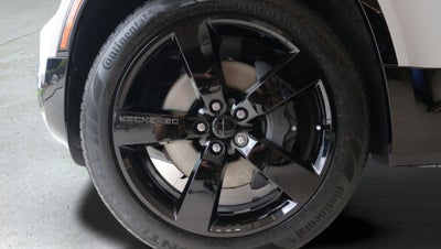 2026 Land Rover Defender 110 X-Dynamic SE
