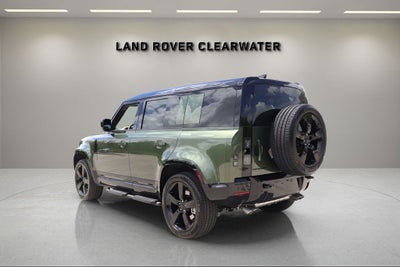 2026 Land Rover Defender 110 X-Dynamic SE