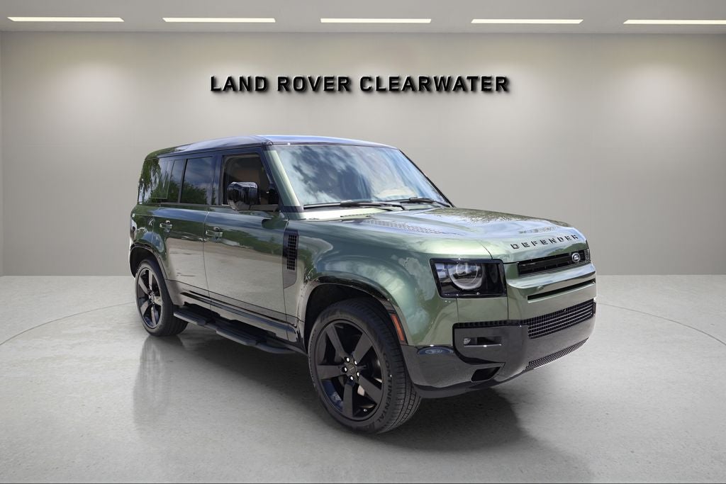 2026 Land Rover Defender 110 X-Dynamic SE