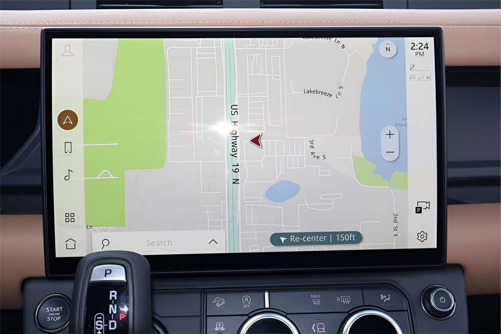 2026 Land Rover Defender 130 X-Dynamic SE