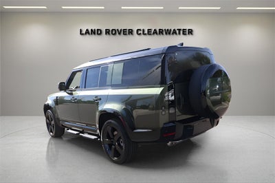 2026 Land Rover Defender 130 X-Dynamic SE