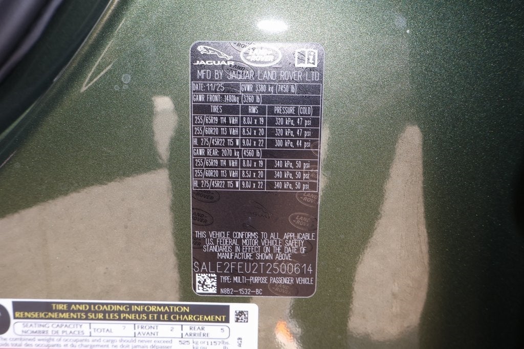 2026 Land Rover Defender 130 X-Dynamic SE