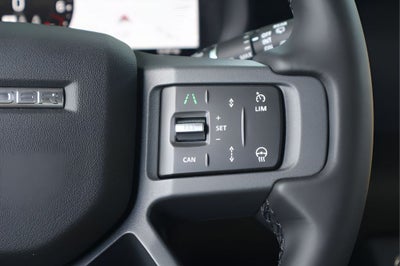 2026 Land Rover Defender 130 X-Dynamic SE