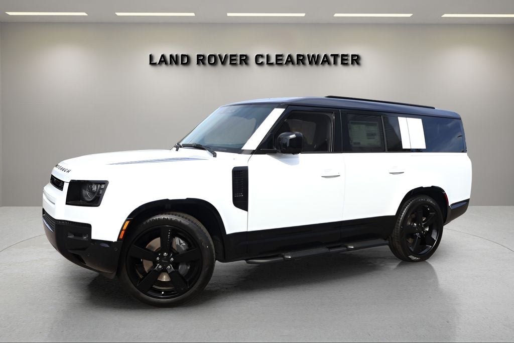 2026 Land Rover Defender 130 X-Dynamic SE