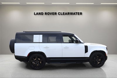 2026 Land Rover Defender 130 X-Dynamic SE