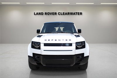 2025 Land Rover Defender 130 X-Dynamic SE