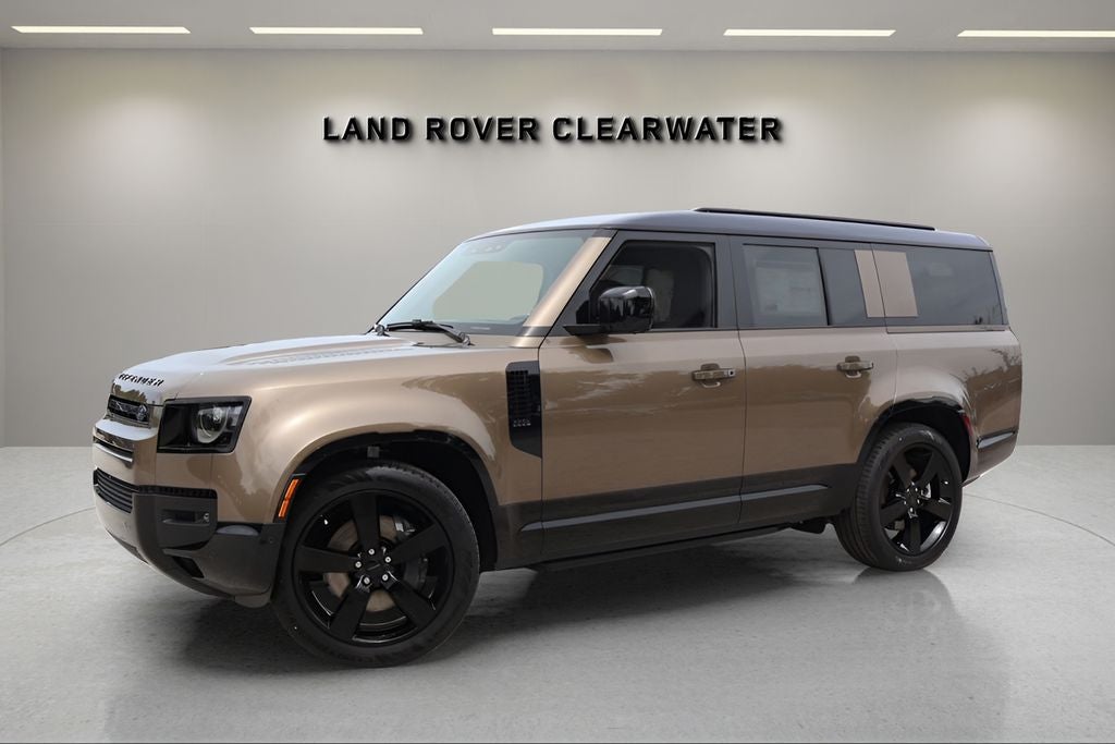 2026 Land Rover Defender 130 X-Dynamic SE