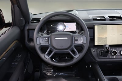 2026 Land Rover Defender 130 X-Dynamic SE