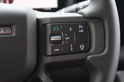 2026 Land Rover Defender 130 X-Dynamic SE