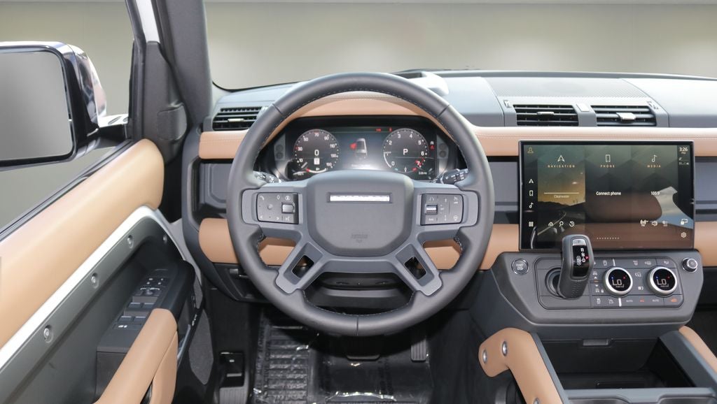 2026 Land Rover Defender 130 X-Dynamic SE