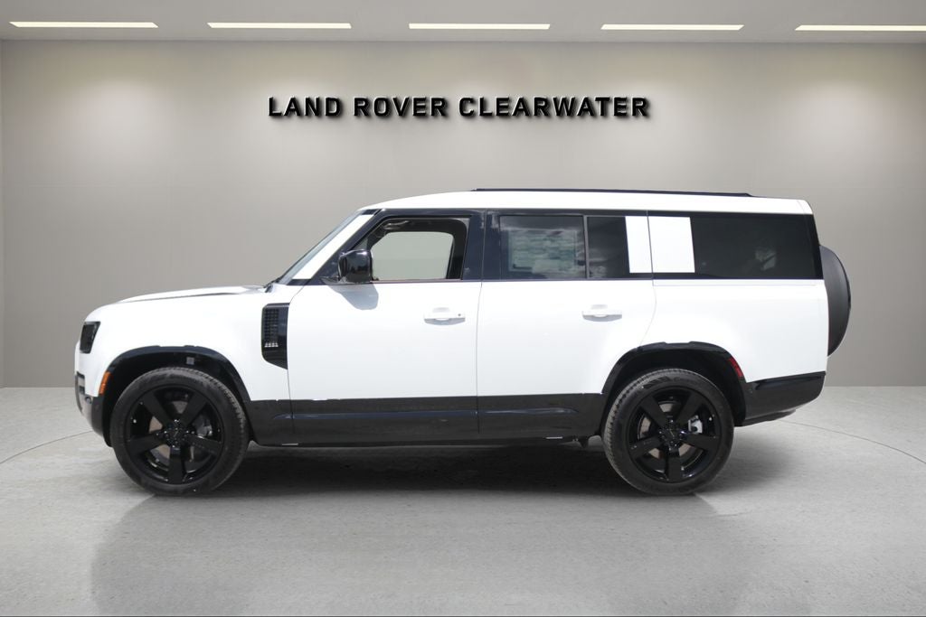 2026 Land Rover Defender 130 X-Dynamic SE