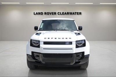 2026 Land Rover Defender 130 X-Dynamic SE
