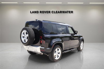 2025 Land Rover Defender 110 S