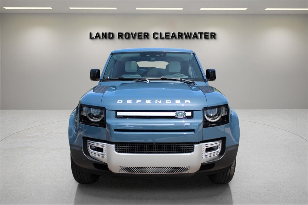 2025 Land Rover Defender 110 S