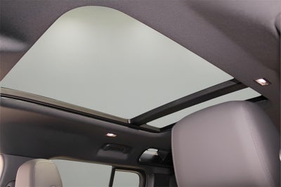 2025 Land Rover Defender 110 S