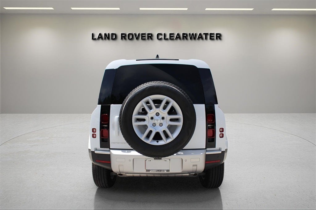 2025 Land Rover Defender 110 S