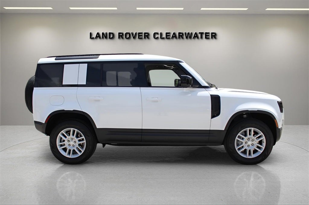 2025 Land Rover Defender 110 S