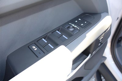 2026 Land Rover Defender 110 S