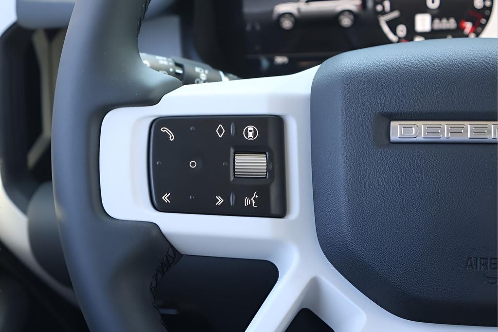 2026 Land Rover Defender 110 S