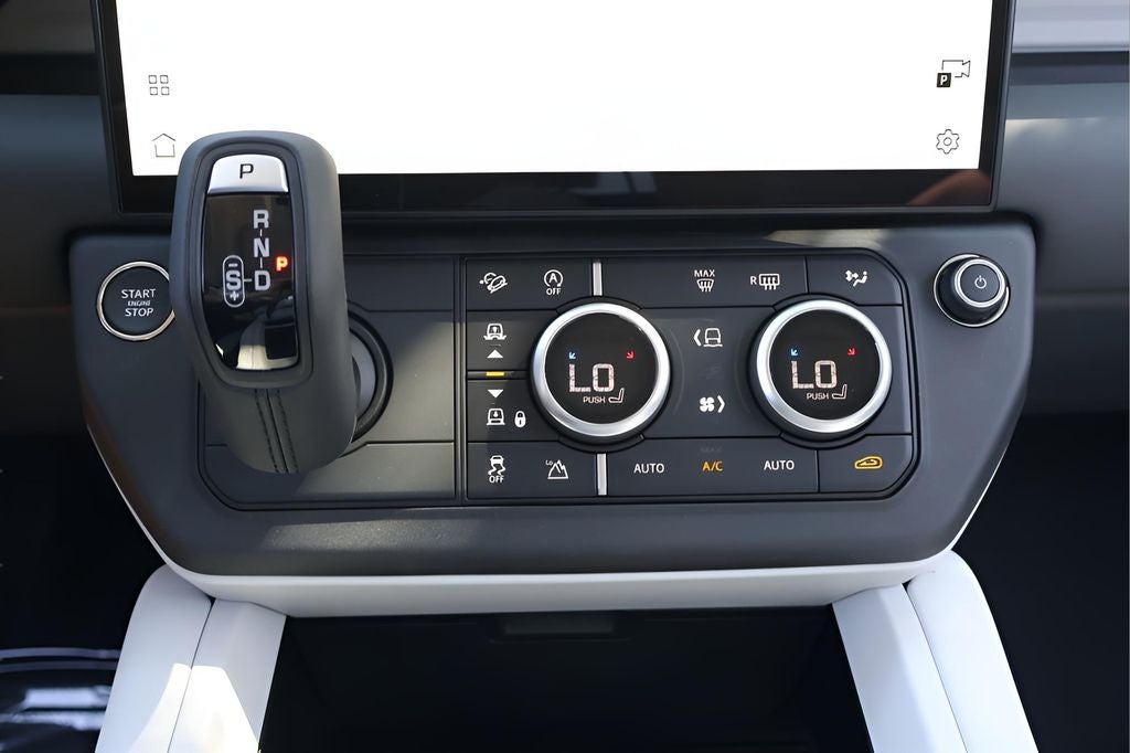 2026 Land Rover Defender 110 S