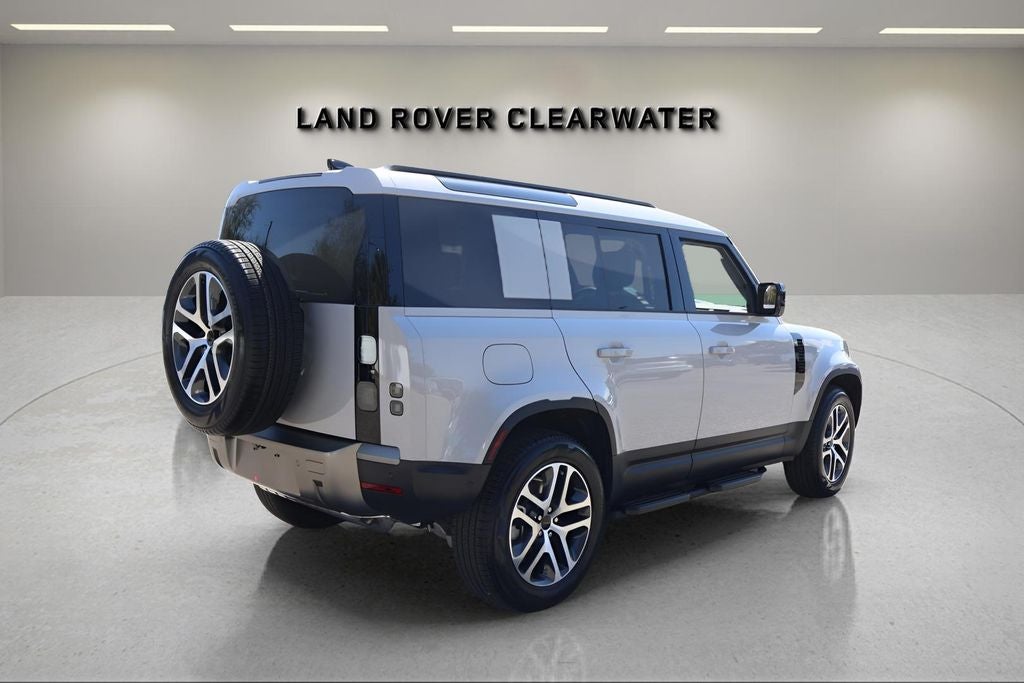 2026 Land Rover Defender 110 S