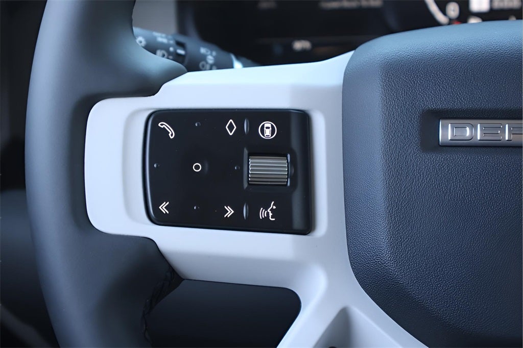 2026 Land Rover Defender 110 S