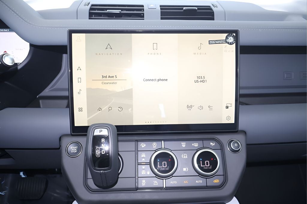2026 Land Rover Defender 110 S
