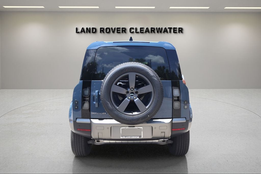 2026 Land Rover Defender 110 S