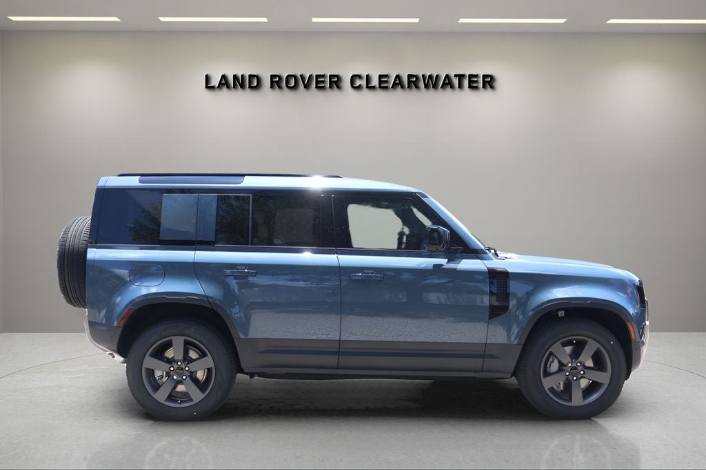 2026 Land Rover Defender 110 S