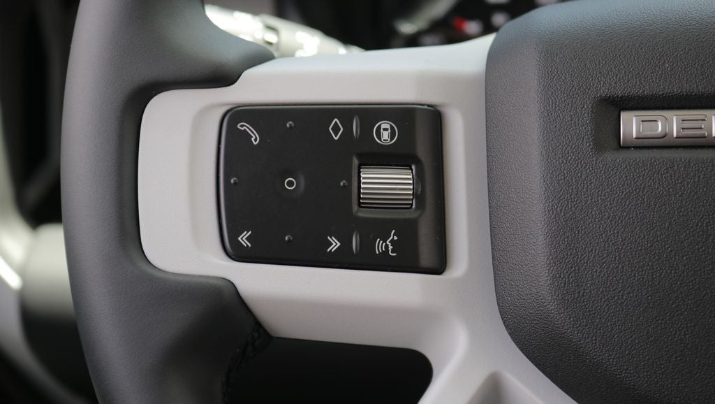 2026 Land Rover Defender 110 S