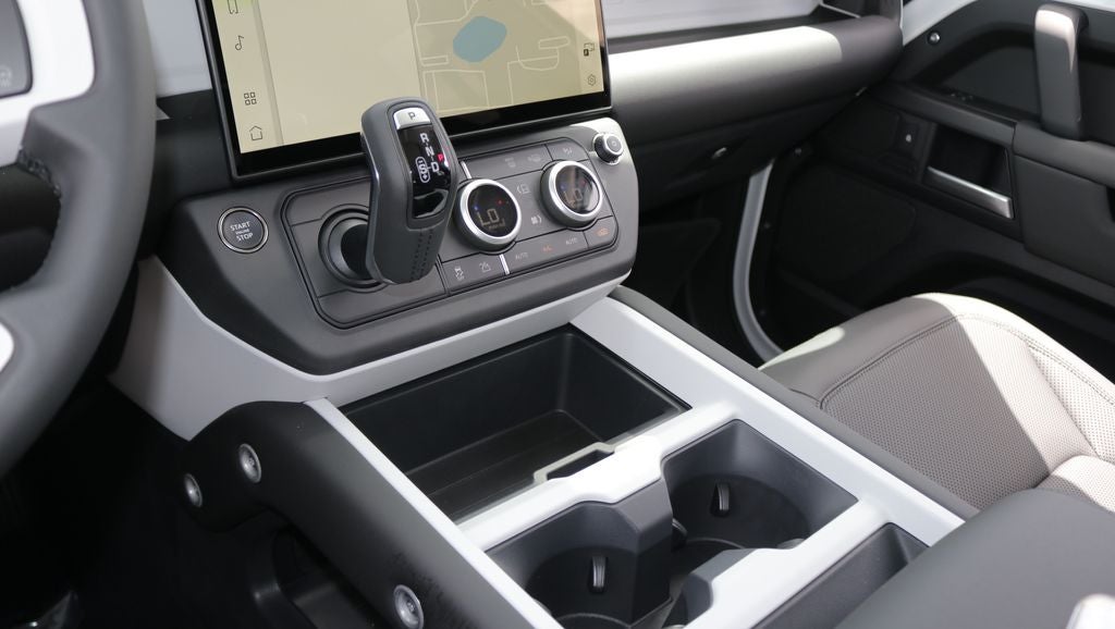2026 Land Rover Defender 110 S