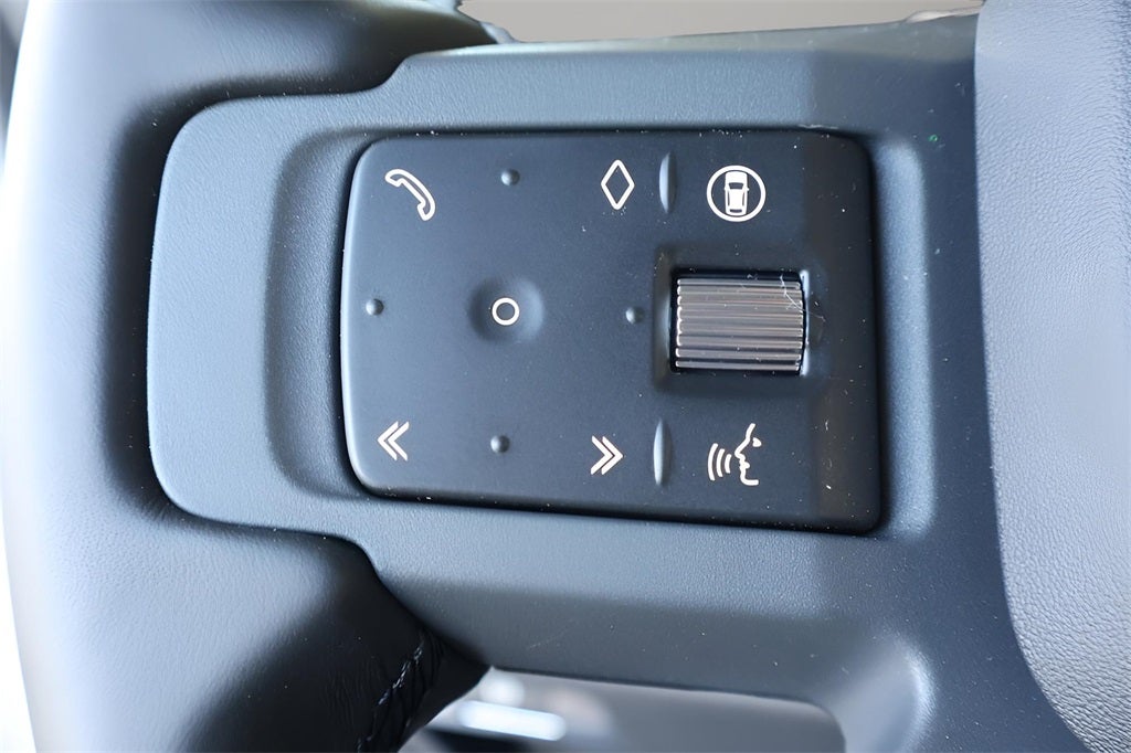 2026 Land Rover Defender 110 S