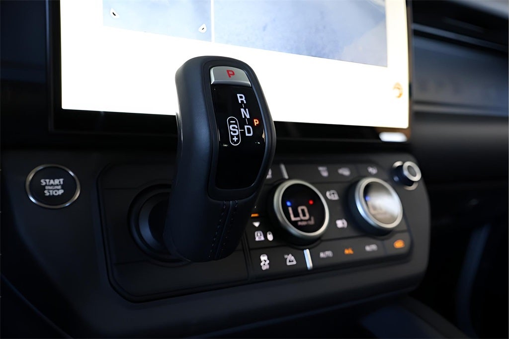 2026 Land Rover Defender 110 S