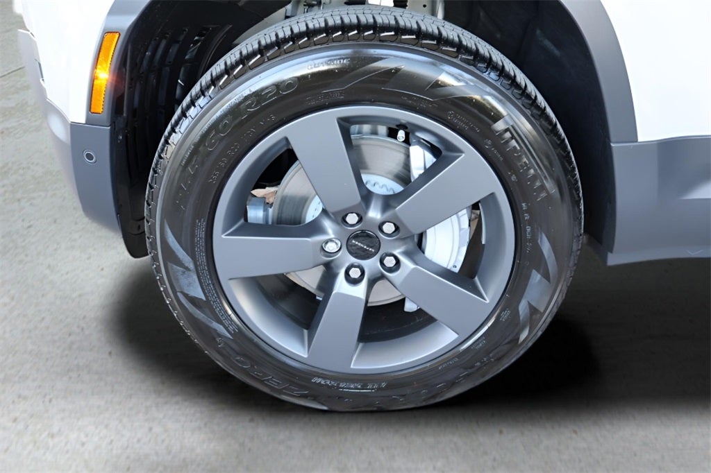 2026 Land Rover Defender 110 S