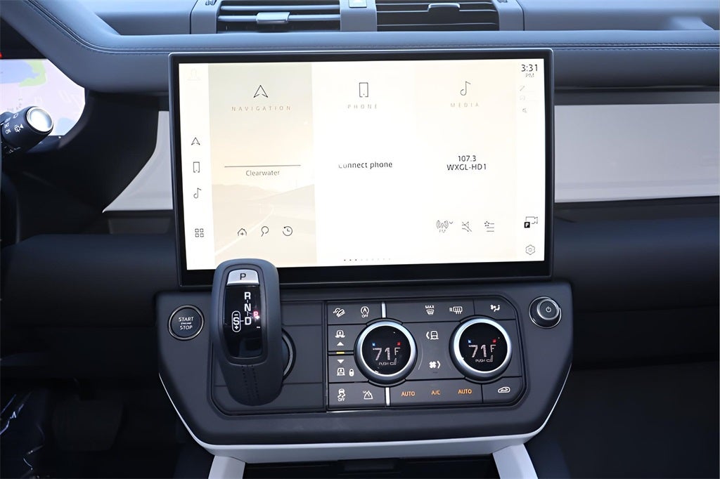 2026 Land Rover Defender 110 S