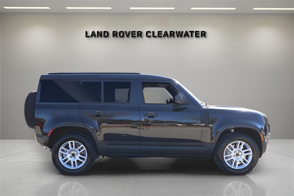 2026 Land Rover Defender 110 S