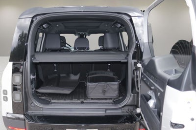 2026 Land Rover Defender 110 S